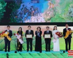 Lễ công bố Quyết định công nhận Khu du lịch quốc gia Mộc Châu